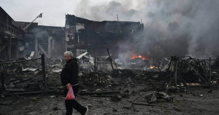 Russian strikes on Ukraine kill at least 4 people and wound 16