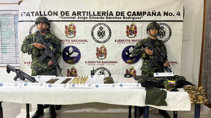 Balance orden público: operaciones militares en Tolima, Valle, Antioquia y Santander dejan capturas y hallazgos de material de guerra