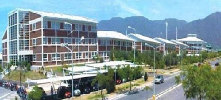 ELECCIONES. HABRÁ MESAS EN LA UNLAR PERO EL LUNES LA ACTIVIDAD SERÁ NORMAL