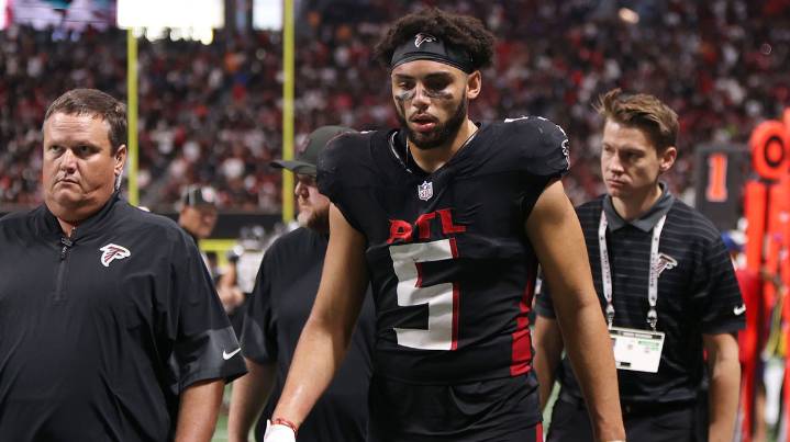 Drake London’s last-gasp attempt to play vs. Dolphins doesn’t work out