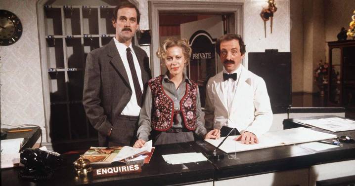 John Cleese pays tribute to 'wonderful' Fawlty Towers co