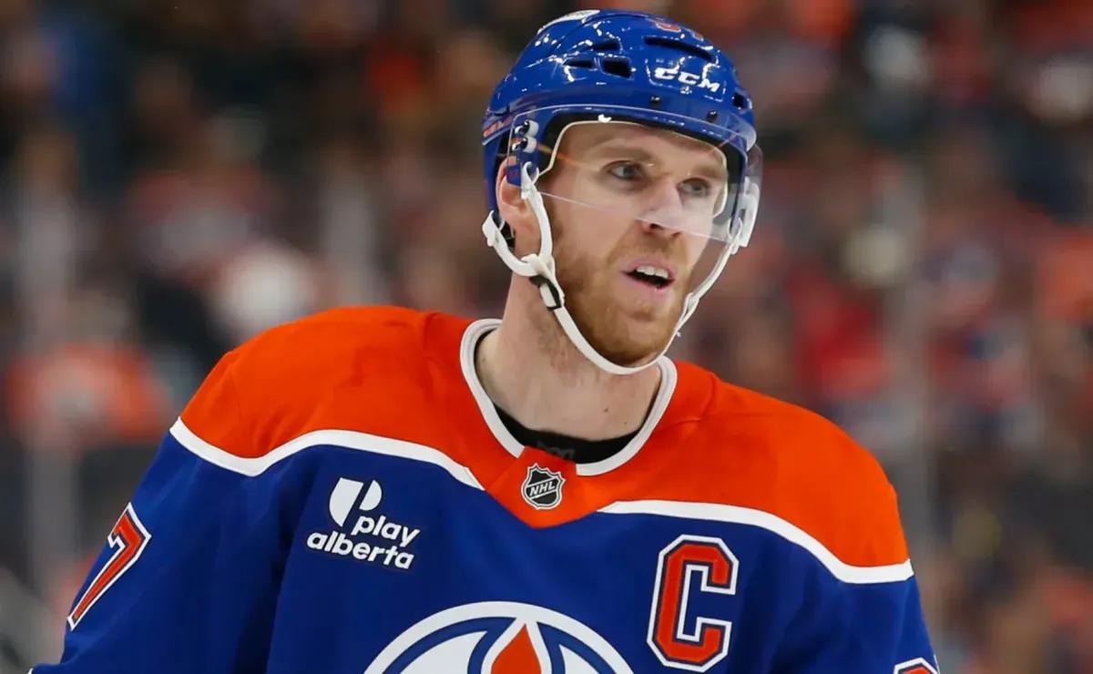 Connor McDavid’s stunning $25 million sacrifice draws strong reaction from NHL Commissioner Gary Bettman