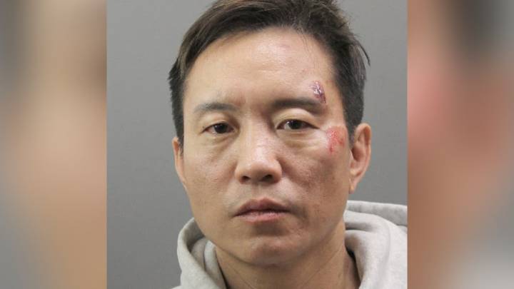 Brooklyn man crashes into LI police car, tries to bribe cops: police