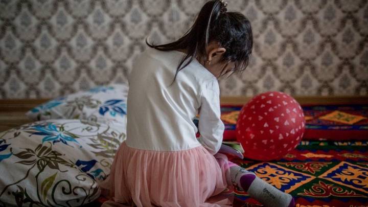 Madre es vinculada a proceso por presuntamente prostituir a su hija de 11 años a cambio de drogas y dinero en Tlajomulco