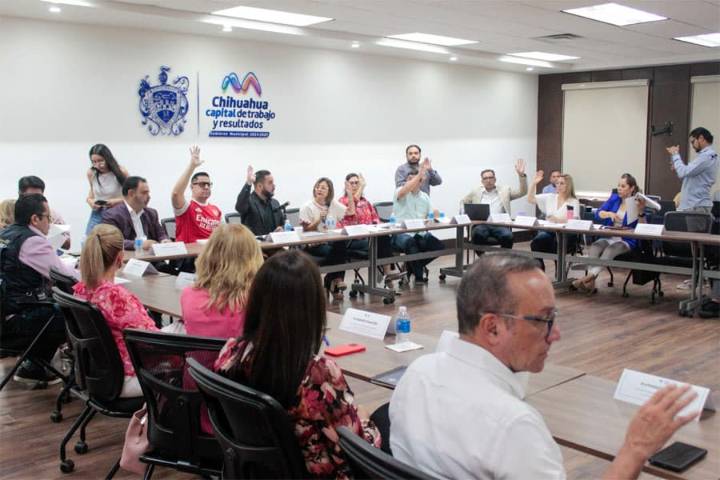 Autoriza Comisión de Hacienda proyección de recurso de IMPE 2026