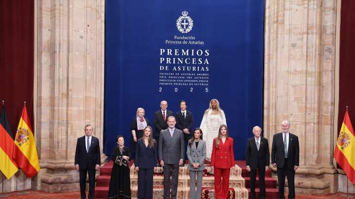 Premios Princesa de Asturias 2025, en directo | Sigue la ceremonia de entrega con la Familia Real desde Oviedo