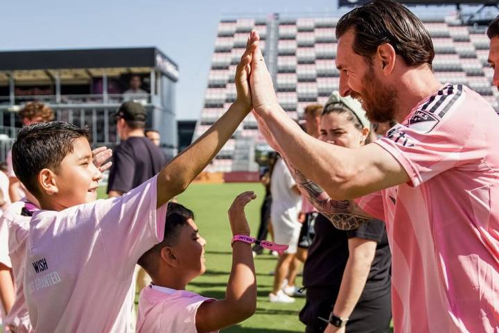La Messi Cup. Lionel Messi anunció la creación de un torneo juvenil que tendrá la participación de dos clubes argentinos