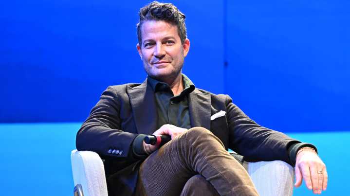 The Budget-Friendly Centerpiece Nate Berkus Always Puts On His Dining Table (It's Unusual)