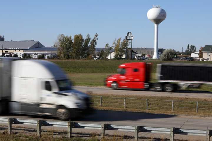 Casselton leaders request signs to show motorists bypass route