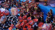 Instalan tradicional tianguis de Día de Muertos en Ozumba