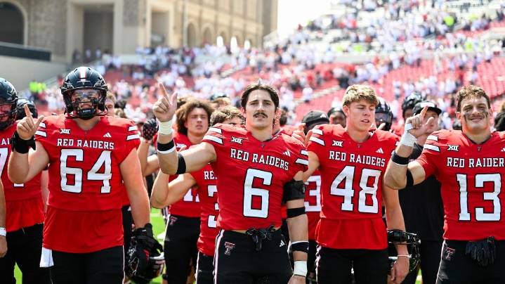 Big 12 takes 4 undefeated teams into October, No. 11 Texas Tech or Houston will lose for 1st time
