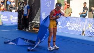 Ana Carballo gana en Ceuta en la Copa de Europa de triatlón