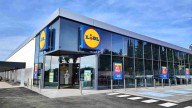 Adiós a calarte con las lluvias: Lidl tiene la chaqueta impermeable más versátil para ir a la montaña y es una ganga