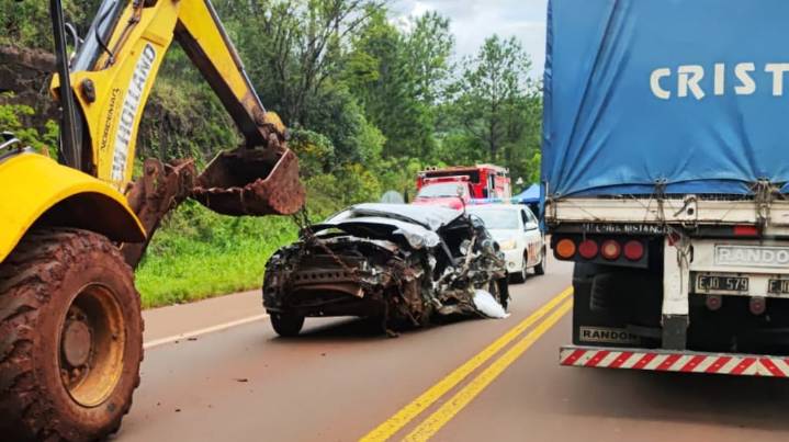 Tragedia en Misiones: investigan un estremecedor audio que el conductor del auto habría enviado antes del choque con el micro