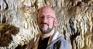Man lost in desert after losing data roaming on phone