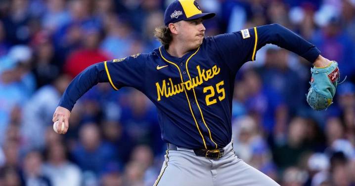Brewers include Myers to roster; Dodgers add Casparius to bullpen