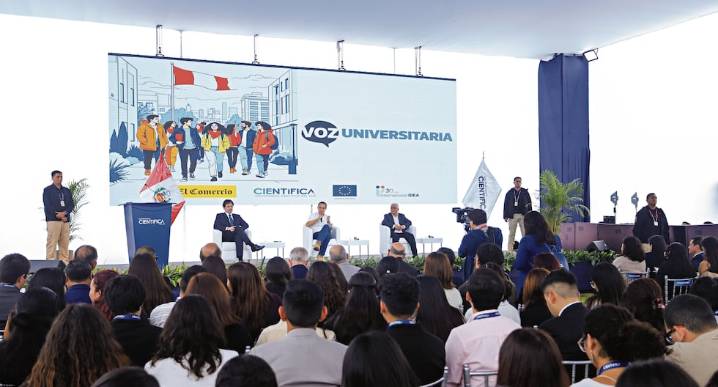 Audiencia universitaria en UCSUR: El presidente Jerí respondió a jóvenes estudiantes