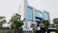 Nifty trades flat as IT stocks shine ahead of Q2 earnings season