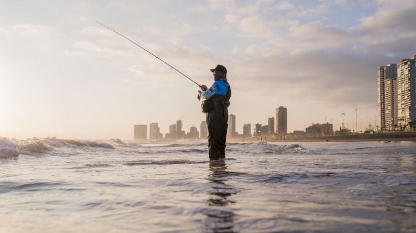 Iquique vibrará con el Campeonato de Pesca “Barrio Playa Brava”: Deporte, sabor y música junto al mar