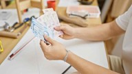 Hacienda niega que la economía esté en recesión; “no hay señales de estancamiento”, afirma