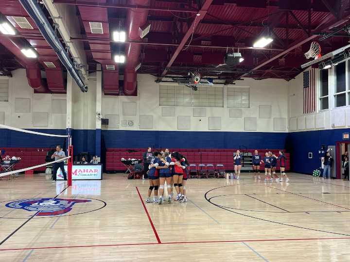 Mahar girls volleyball rallies, secures win in Div. V state tournament