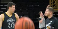 Folgueiras bringing versatility to Iowa Men’s Basketball ahead of playing old team