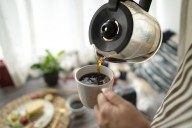 Natural vs. Synthetic Caffeine: Which Is Better for Energy, Nutrients, or Antioxidants?