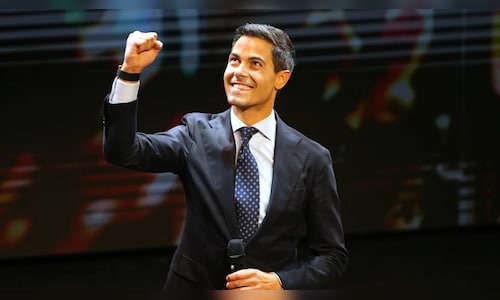 Dutch elections: Exit poll suggests results too close to call, Centre