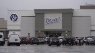 Boscov's opens its doors in Greece. See the video