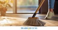 Una mujer pidió echar al marido de la casa porque no trabaja ni colabora con las tareas domésticas