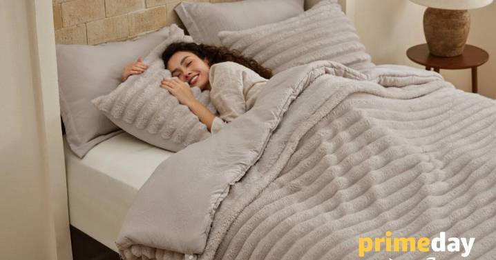 Bedsure Launches 2-in-1 Comforter Set Just in Time for October Prime Day