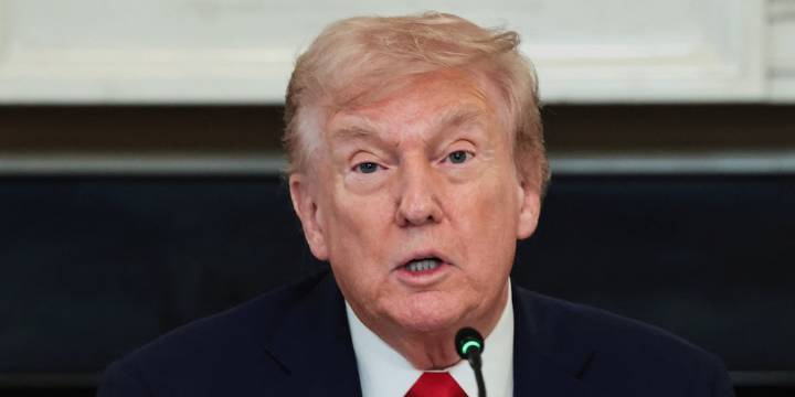 Trump afirmó que los rehenes “serán liberados probablemente el lunes” y calificó el acuerdo entre Israel y Hamas como “paz en Medio Oriente”