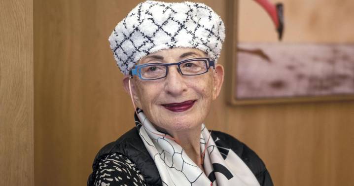 Hélène Cixous recibe el Premio Formentor en el Real de Madrid