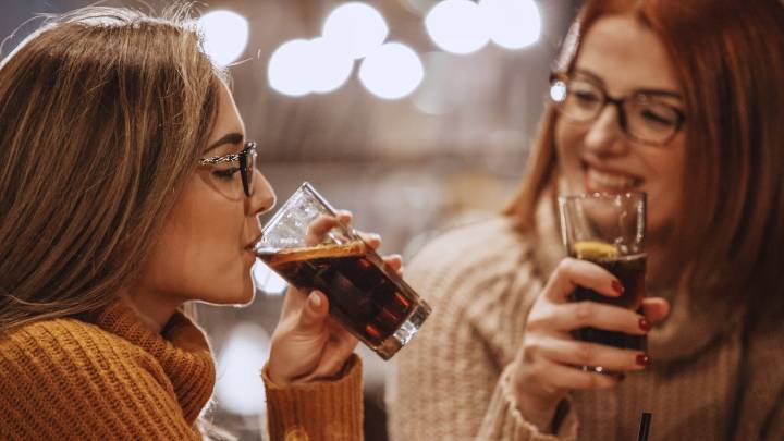 Coca-Cola inicia un lento lanzamiento de su refresco con caña de azúcar en EE. UU. tras la iniciativa de Trump
