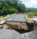 Se derrumba el puente que conecta Monagas y Sucre