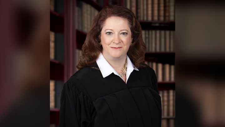 Judge Maria Lazar announces run for Wisconsin Supreme Court seat