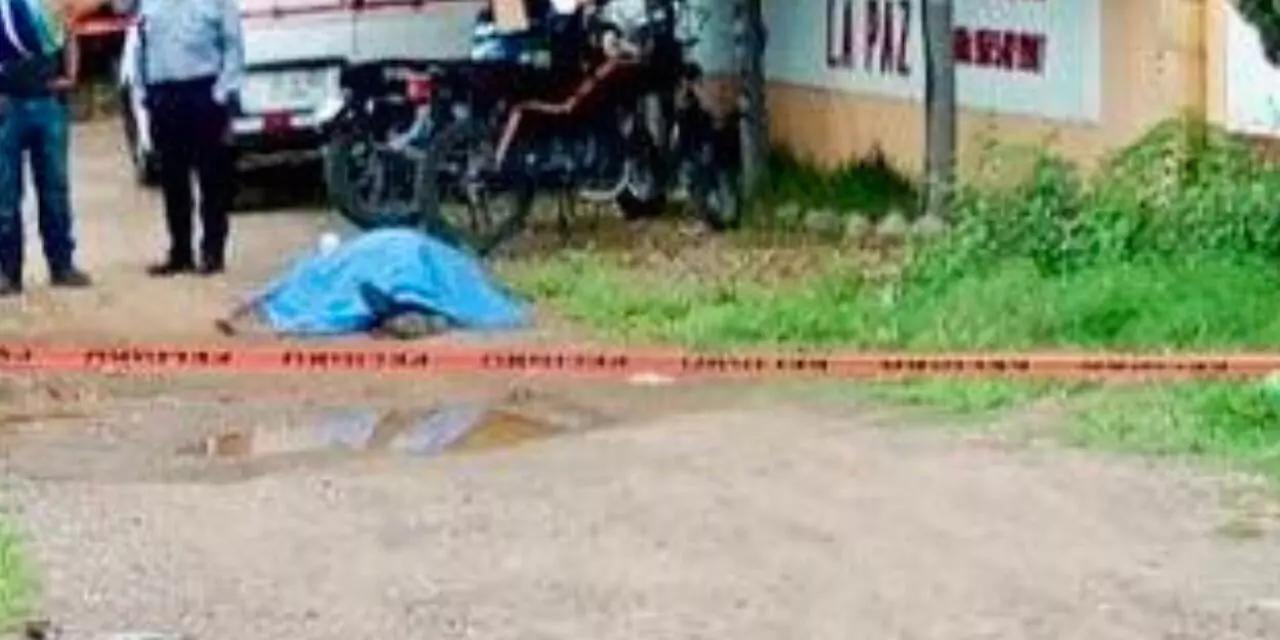 Asesinato frente al bar El Patrón en Tlacolula: sicarios atacan y escapan sin dejar rastro