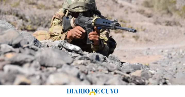 Prácticas de tiro del RIM 22: serán a partir de mañana martes en Marquesado y solicitan a la comunidad no ingresar al área de ejercicios