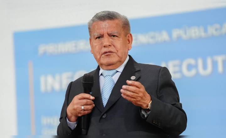 César Acuña renuncia al Gobierno Regional de La Libertad y anuncia que postulará a la presidencia del Perú