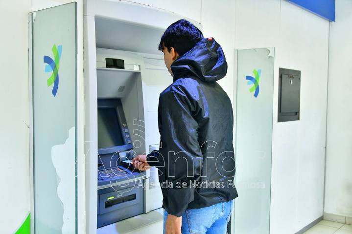 El miércoles 29 inicia el pago de haberes a los estatales con el incremento del 10% y los $880.000 de mínimo de bolsillo garantizado