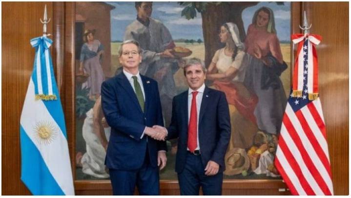 Caputo y su equipo viajarán este viernes a Washington para reunirse con Bessent