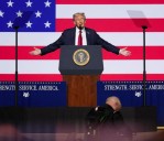 Funcionarios y residentes locales desmienten las afirmaciones de Donald Trump sobre las lanchas cargadas de drogas en Venezuela