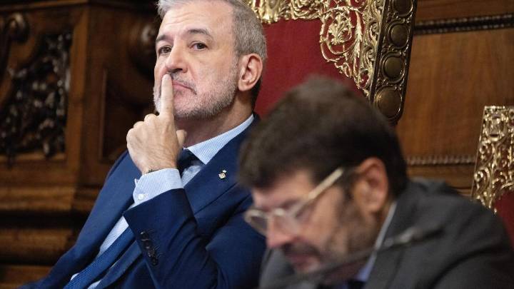 La “Barcelona que mejora” de Collboni choca con una oposición que solo ve “propaganda”