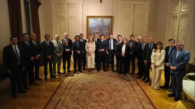 “La voluntad es trabajar con todos”