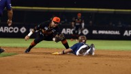 Naranjeros a base de poder se queda con la serie ante Tucson