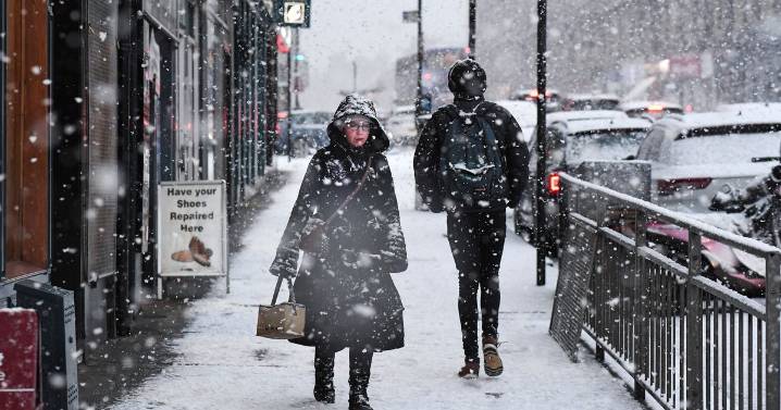 Arctic freeze of 0C to blast Scotland shows shivering new weather map