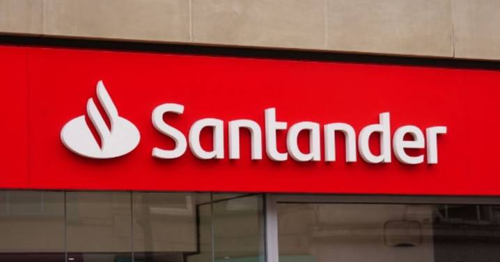 Santander issues 'you may come to regret' warning to all customers