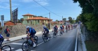 Ciclismo y genocidio. Hoy es siempre todavía