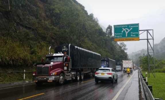 Pico y placa 3×3 en la Vía al Llano: así afecta hoy el paso Bogotá