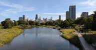 Trump pauses $2.1B for Chicago infrastructure projects, leveraging shutdown to pressure Democrats